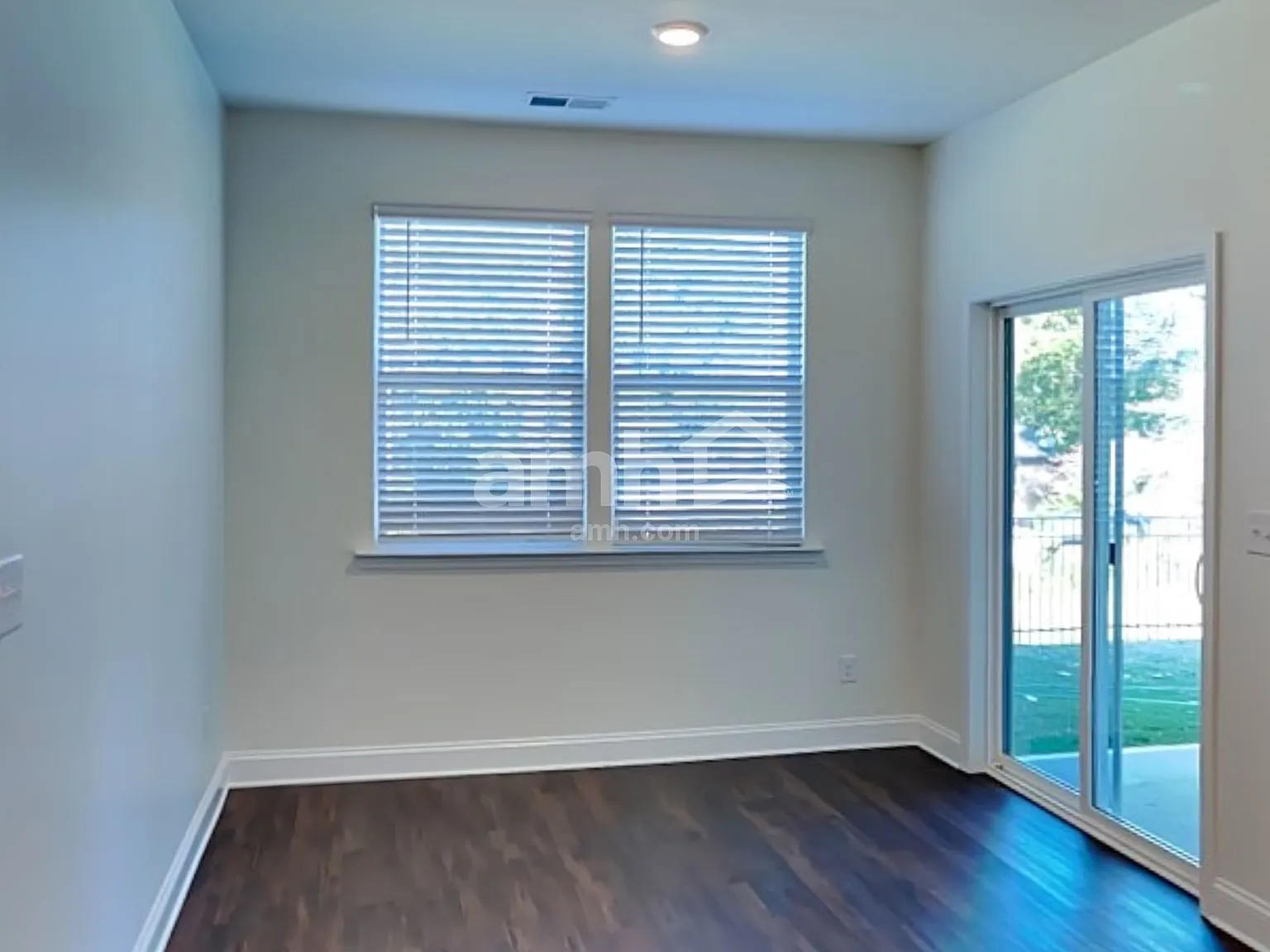 4 bed, 2.5 bath, 2183 sqft, $2,755 — Photo 4