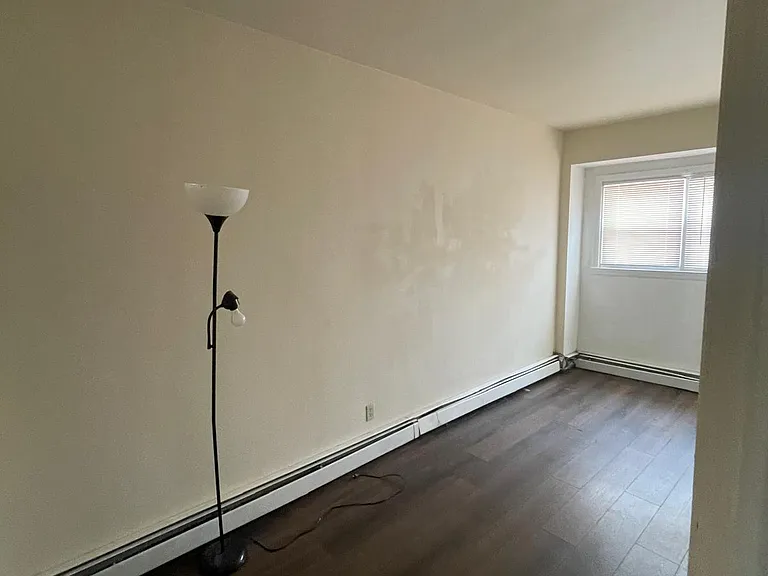 11-15 W Main St #1F — Photo 3