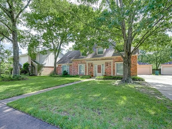 5th image of 7407 Oak Arbor Dr