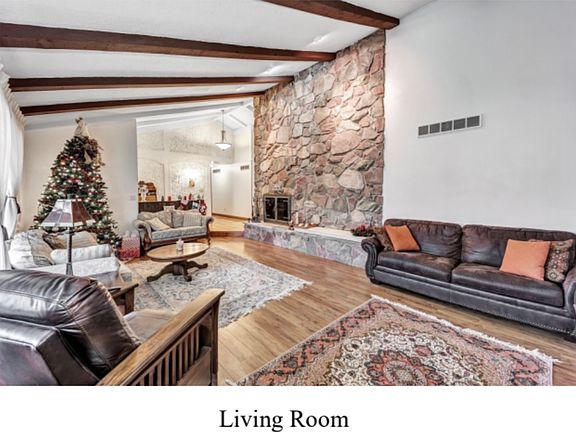 3rd image of 4429 Oak Ridge Cir