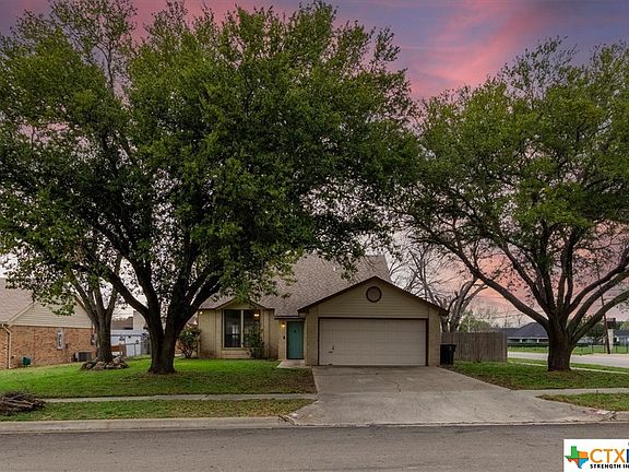5th image of 2017 Meadowbrook Dr