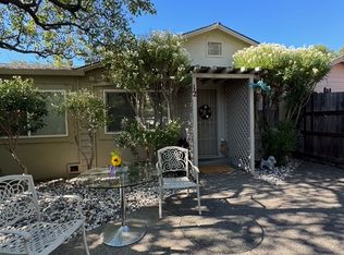 18020 Comstock Ave, Sonoma, CA 95476