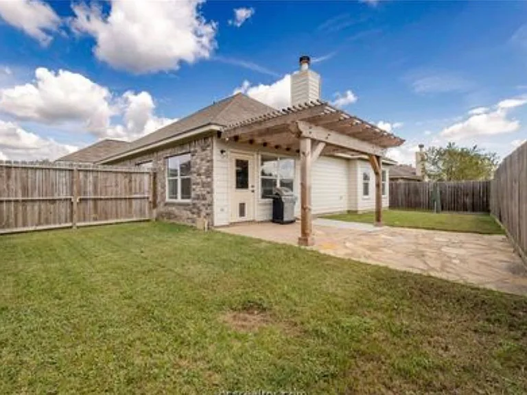 215 Boulder Dr — Photo 18