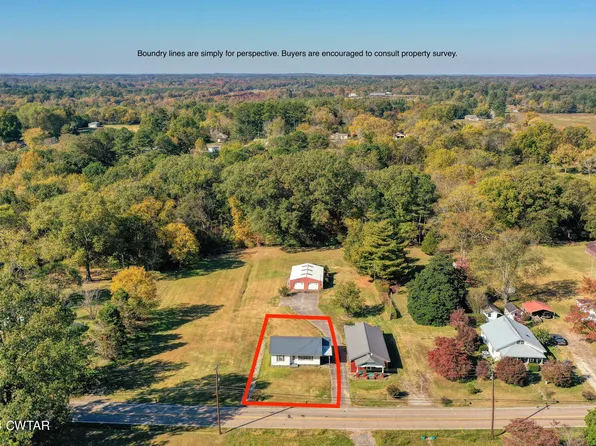 21395 Seminary St, Hollow Rock, TN 38342