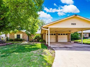 7822 NW Morrocco Dr, Lawton, OK 73505