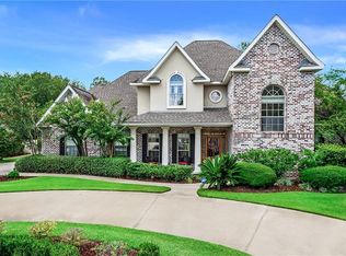 447 Bridalwood Dr, Mandeville, LA 70448