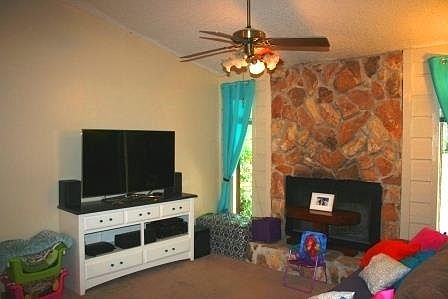 5th image of 3236 Fawn Hill Trl