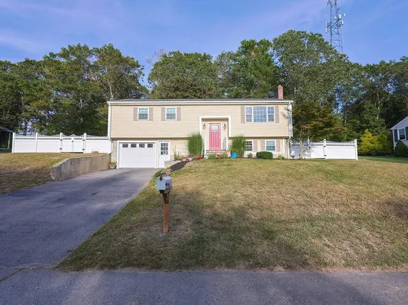 18 Purdue Dr, Milford, MA 01757