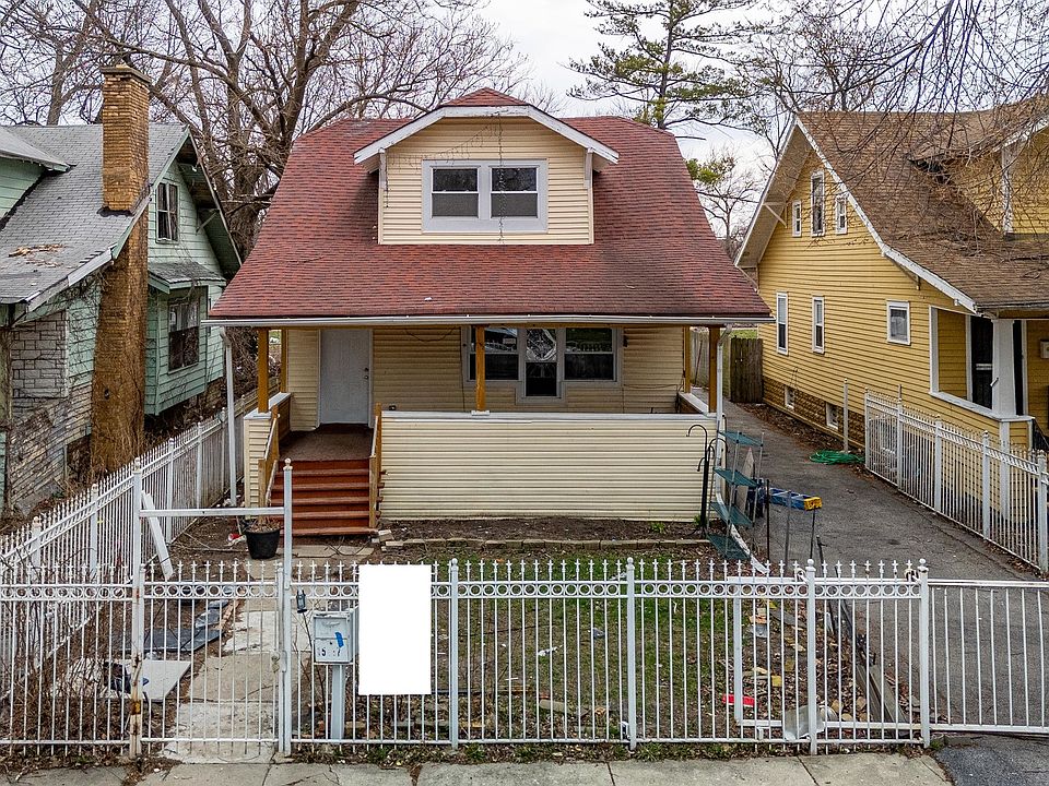 1st image of 15117 Vine Ave