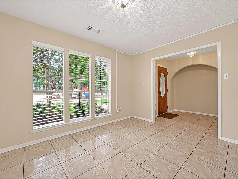 30207 E Geneva Dr — Photo 10