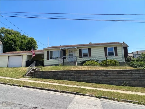 302 3rd St, Leechburg, PA 15656