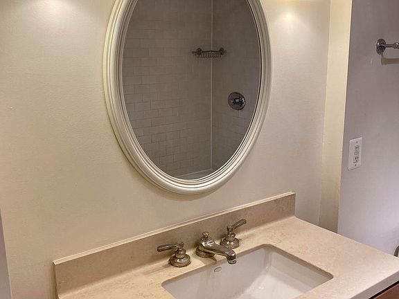 4th image of 1101 Saint Paul St Unit 507