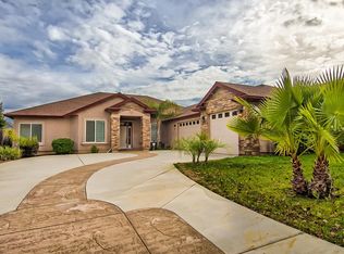 1930 Lakeside Dr, Redding, CA 96001