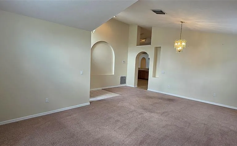 2546 Siena Way — Photo 11