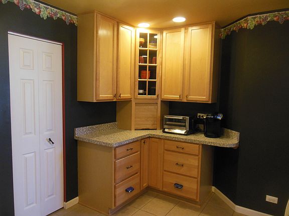 4th image of 1129 Lillian Ln