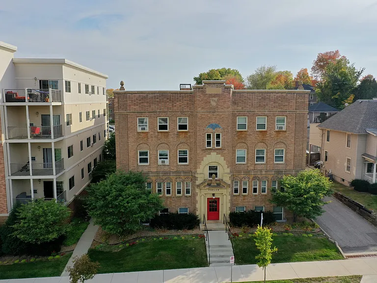 The Furlow — Photo 2