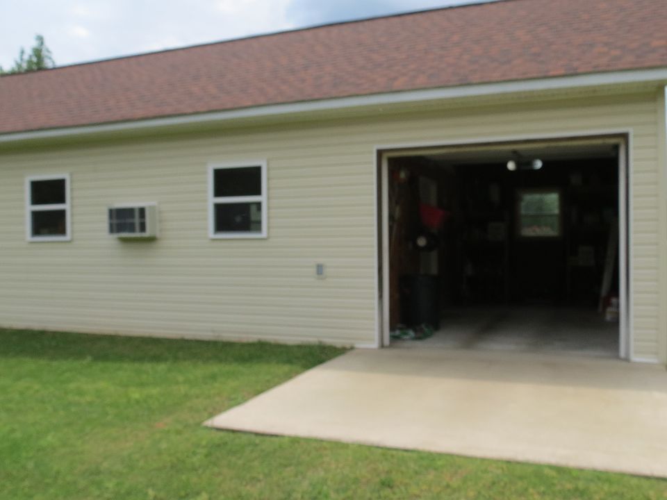 1st image of 431 Marshall Town St