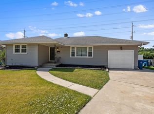 8430 Parrish Ct, Highland, IN 46322