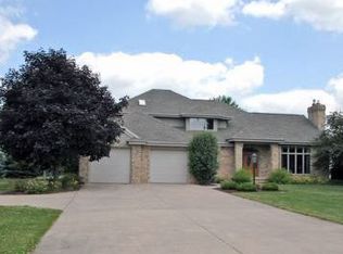 W5130 County Rd S, Black Creek, WI 54106