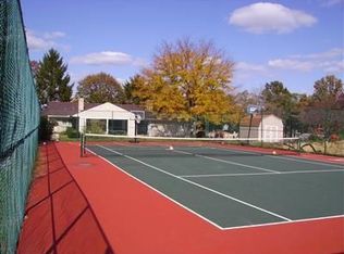 8030 Timberlodge Trl, Washington Township, OH 45458