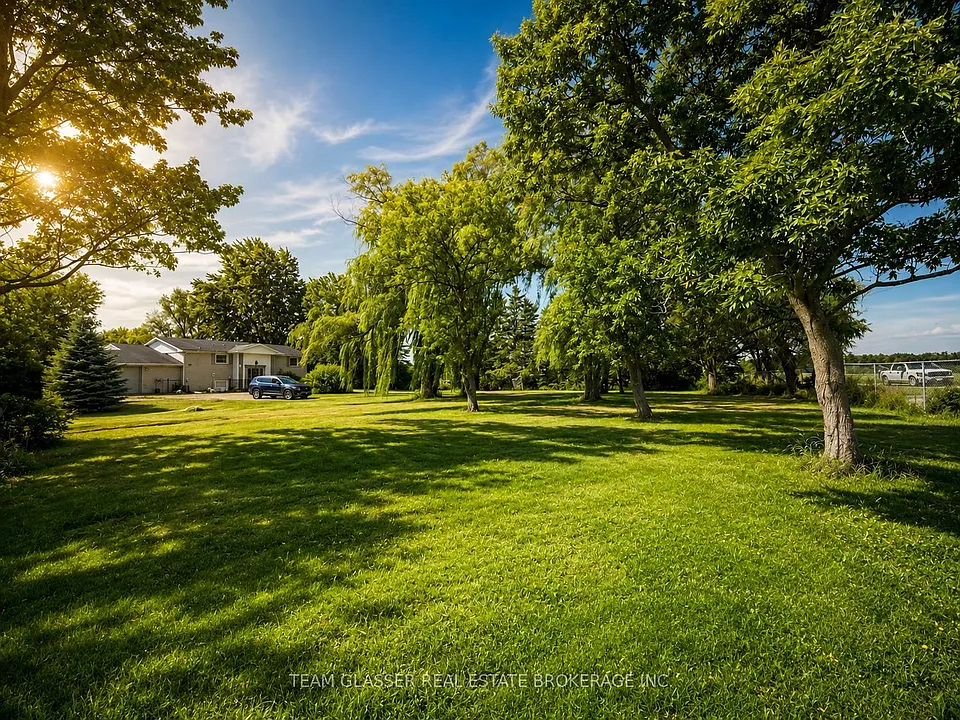 7395 Westminster Dr