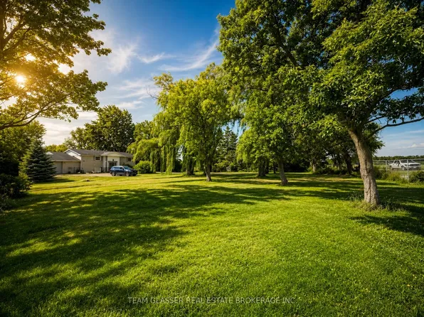 7395 Westminster Dr, London, ON N6P 1N4