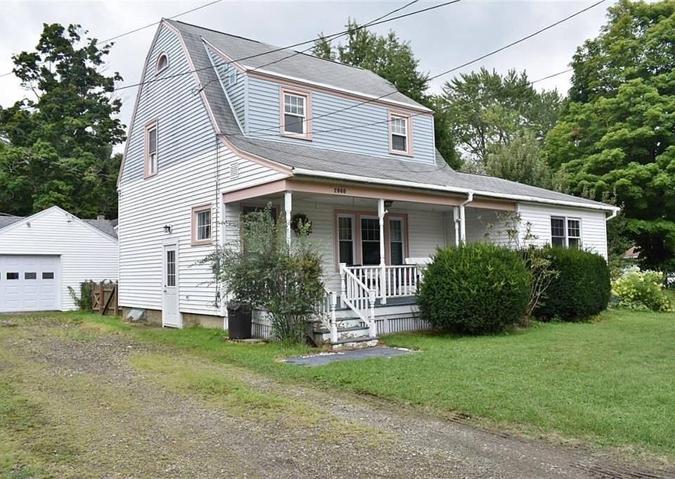 1st image of 2866 Greenhurst Ave