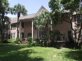 PYNED0414, Gainesville, FL 32601