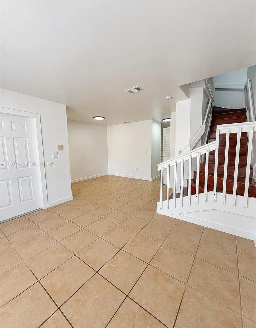 Adrian Homes At The Woodl — Photo 2