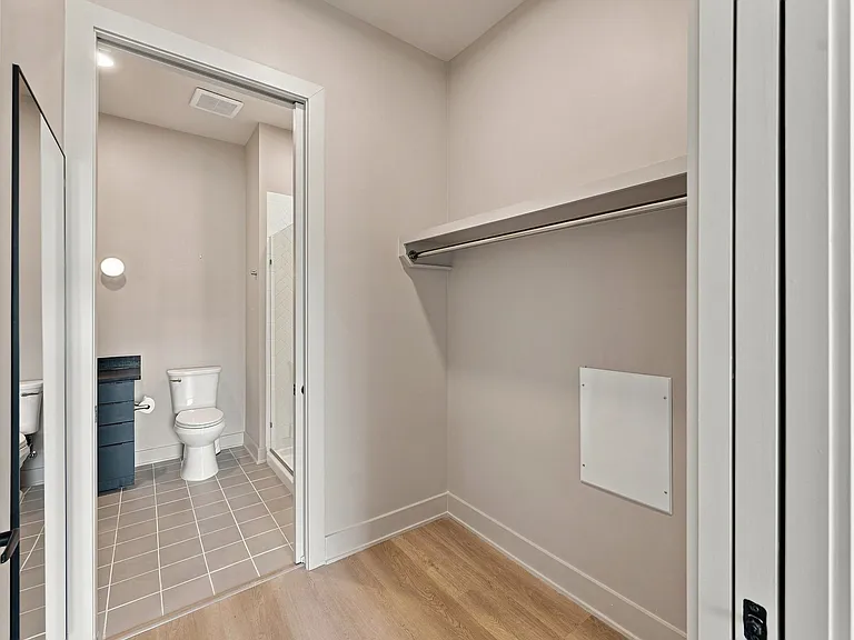 1090 Haysboro Ave #113 — Photo 19