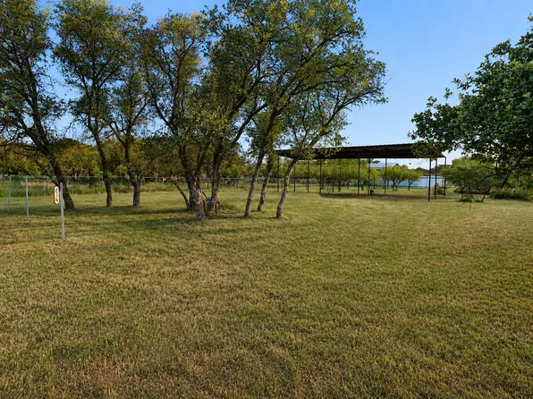 3176 Surfside Dr, May, TX 76857