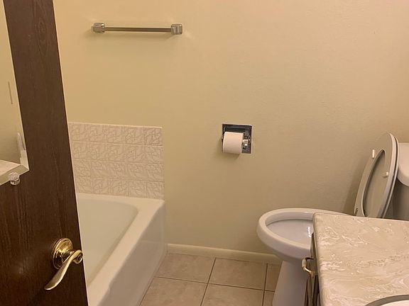 3rd image of 1440 Vega Cir Unit 1440-7