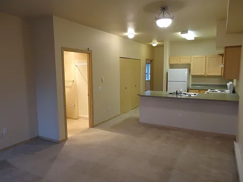 Floor plan 2-Bed, 2-Bath
