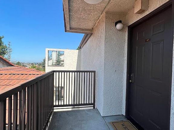 Top floor private entrance