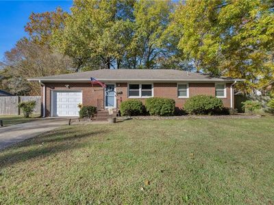 621 Page Dr, Hampton, VA, 23669