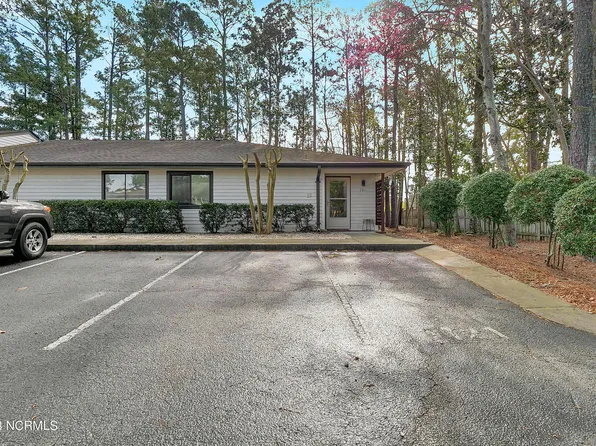 1507 Military Cutoff Rd APT 121, Wilmington, NC 28403