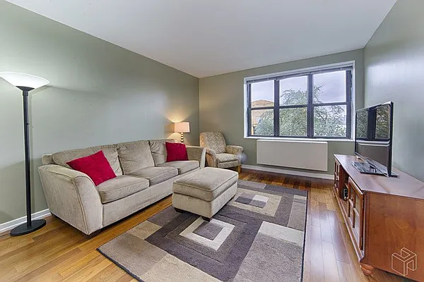 Rented by Halstead Real Estate | media 16