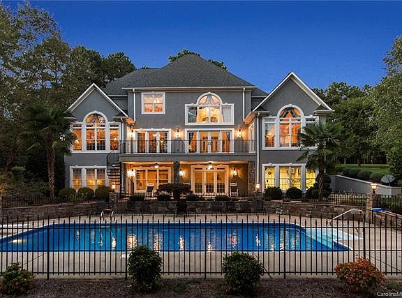 2nd image of 9221 Fair Oak Dr