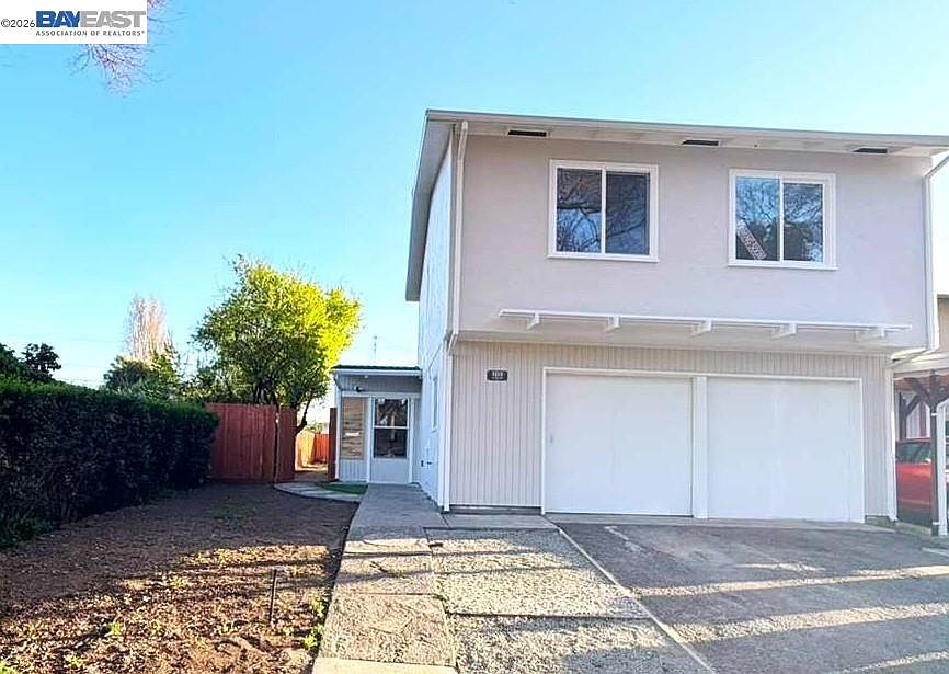 1st image of 5212 Creely Ave