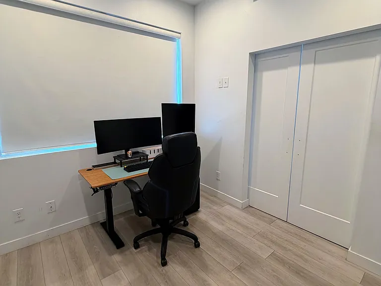 First floor office or bedroom