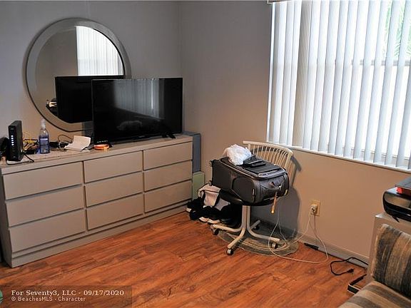 5th image of 10382 NW 24th Pl APT 206