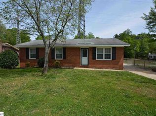 129 Circle Dr, Greer, SC 29650