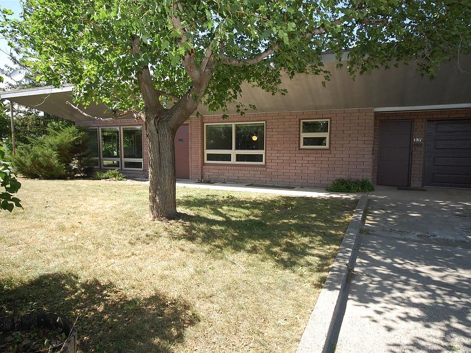 1st image of 1217 W College St #1217