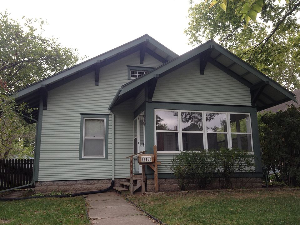1st image of 318 N Russell Ave