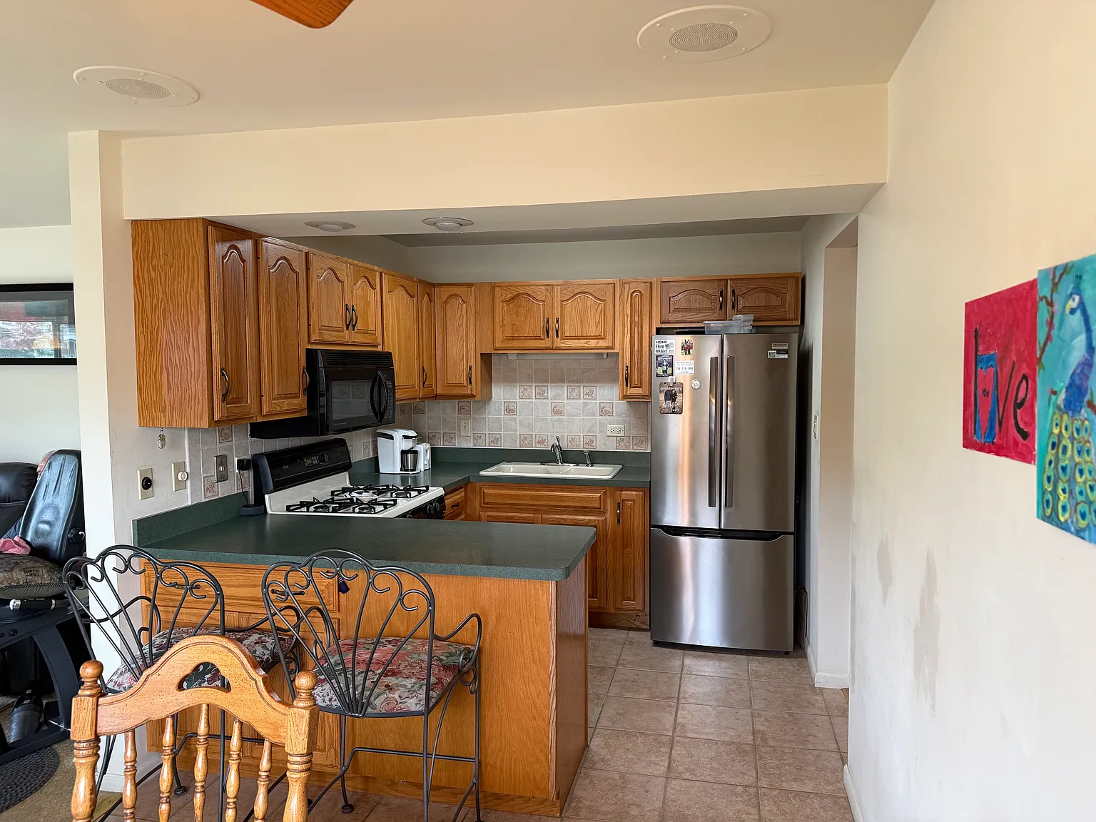 2 bed, 1000 sqft, $1,800 — Photo 2