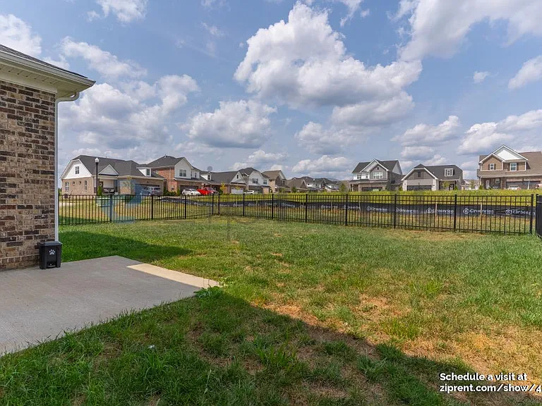 203 Hudson Dr — Photo 31