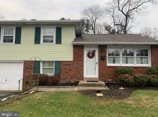 951 Georgetown Rd, Swarthmore, PA 19081