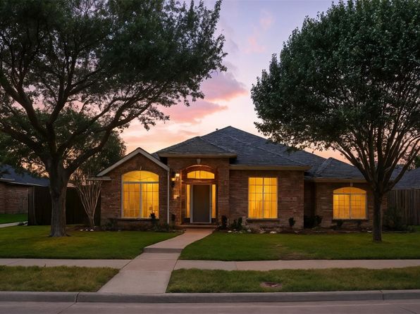 Home for Sale in The Colony TX