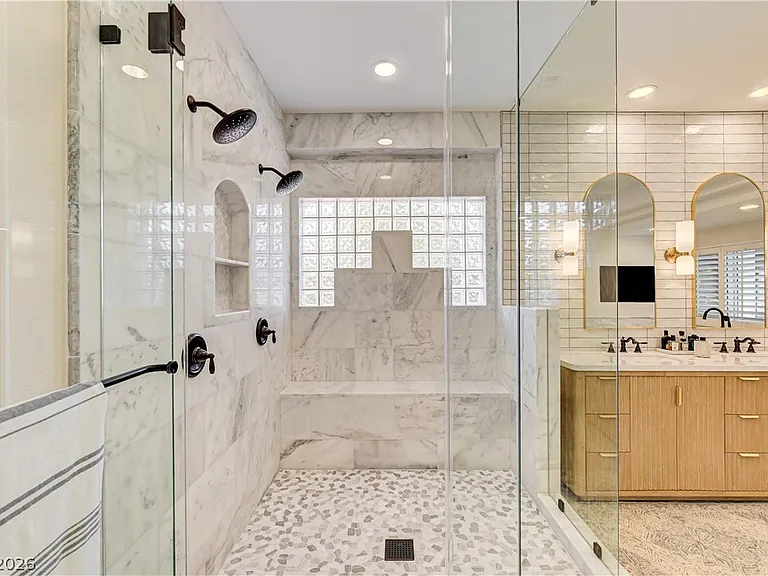 8901 Robinson Ridge Dr — Photo 55