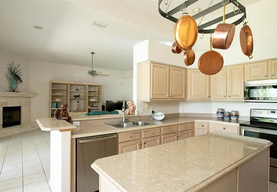 1st image of 5656 Cypress Creek Dr